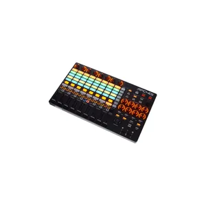 Alt-Img-AKAI Professional APC 40 Mk2-Img-16242