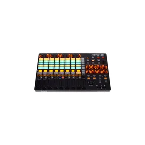 Alt-Img-AKAI Professional APC 40 Mk2-Img-16243
