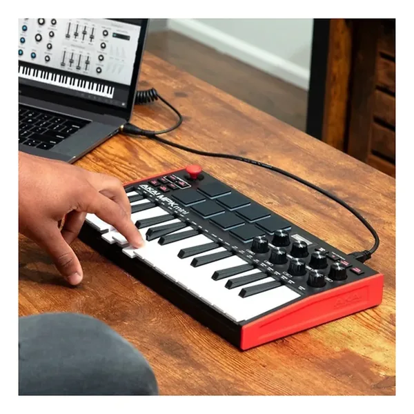 AKAI Professional MPK mini Play MK3-Img-194450
