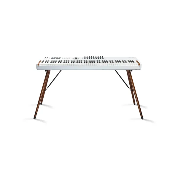 Arturia Wooden Legs-Img-163888