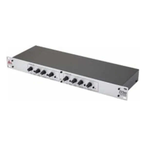 DBX 223 Xs-Img-250862