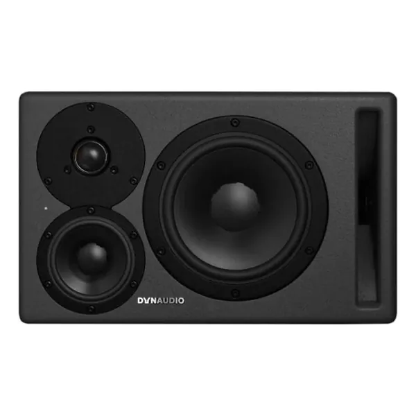 Dynaudio Core 47 Left-Img-170549