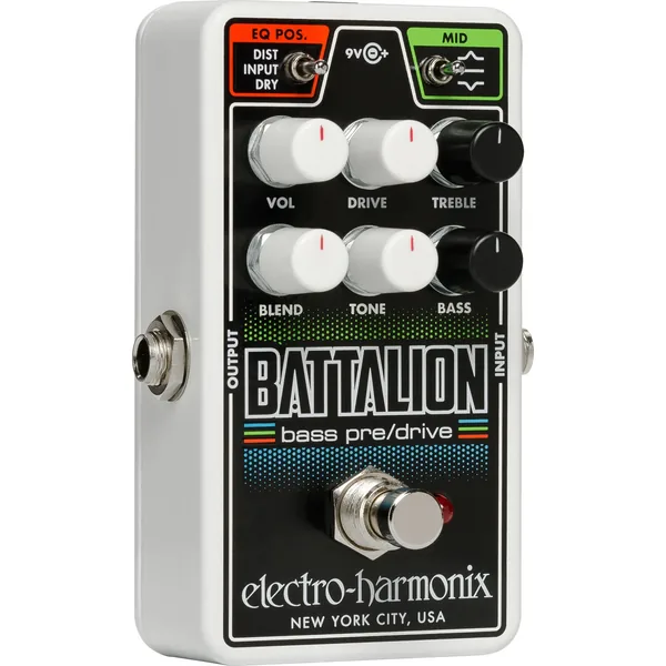 Preamplificador de bajo y pedal Overdrive Electro-Harmonix Nano Battalion