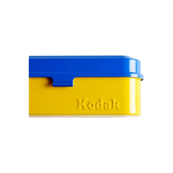 Caja de película Kodak de acero de 135 mm (tapa azul/cuerpo amarillo)