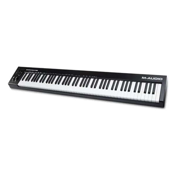 M-Audio Keystation 88 MK3-Img-171532