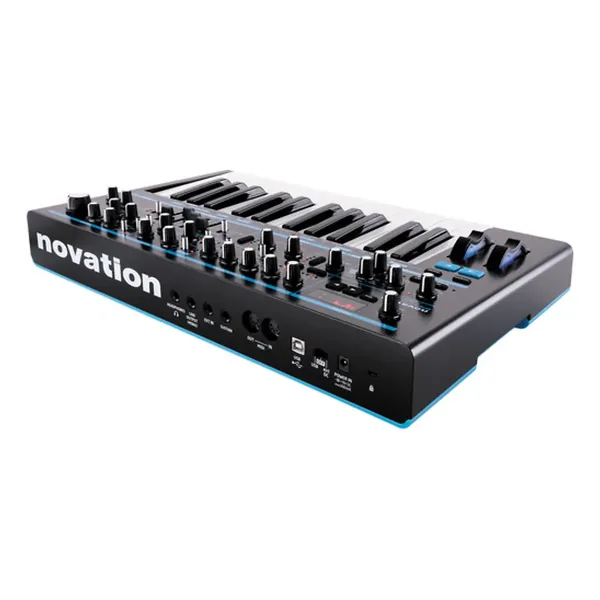 Novation Bass Station II-Img-168796