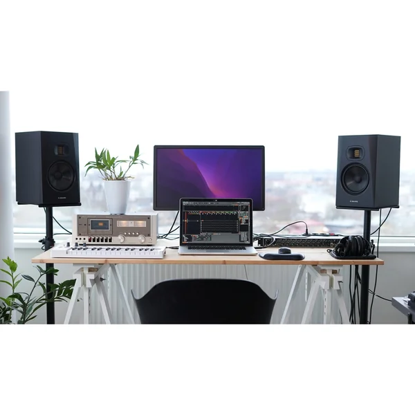 ADAM Audio T7V Desktop Stand Bundle