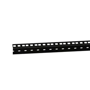 Adam Hall 61535B8 Rack Strip 8U blk