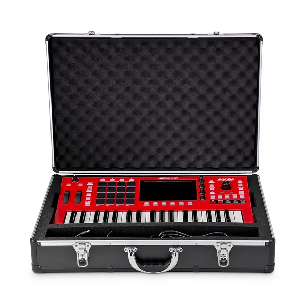 AKAI Professional MPC Key 37 Case Bundle