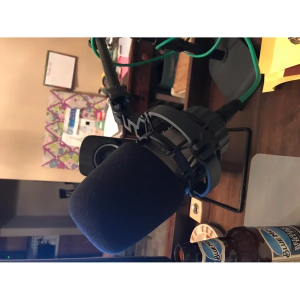 AKG H 85