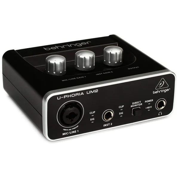 Behringer U-Phoria UM2