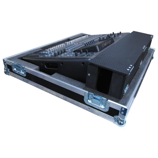Behringer X32 Flyht Case Bundle