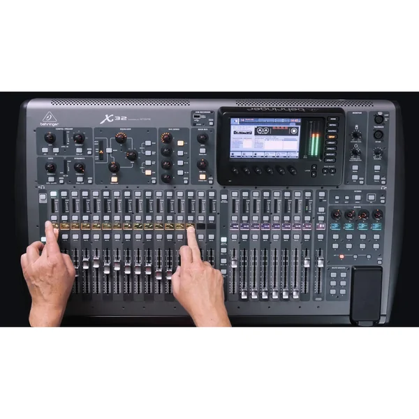 Behringer X32 Hands On Bundle