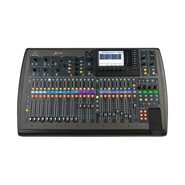 Behringer X32