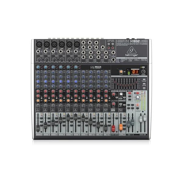 Behringer Xenyx X1832USB