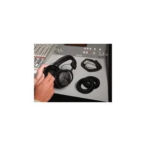 beyerdynamic DT 1990 Pro MKII