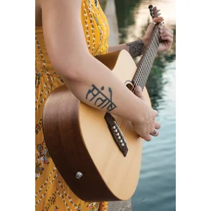 Cort Earth Mini