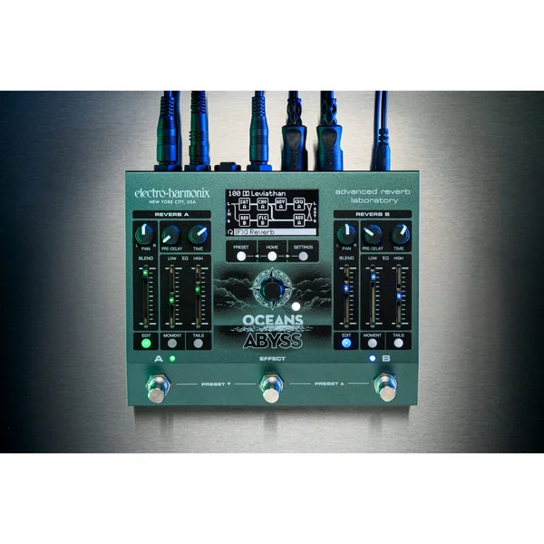 Electro Harmonix Oceans Abyss Reverb