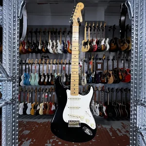 Fender 56 Strat BLK Journeyman Relic