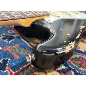 Fender 63 Strat BLK Relic