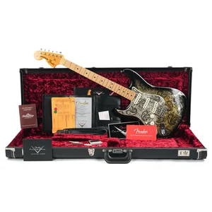 Fender 68 Strat Relic Black Paisley