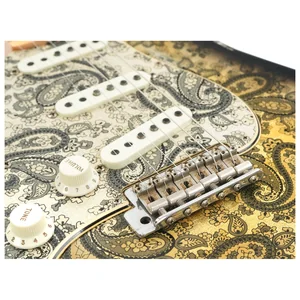 Fender 68 Strat Relic Black Paisley