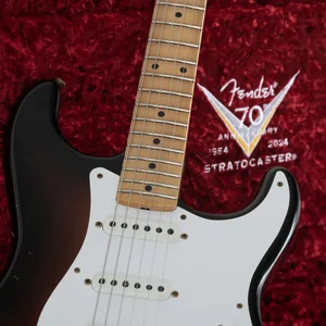 Fender 70th Anni 1954 Strat SHREL SB