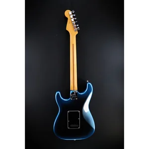 Fender AM Pro II Strat HSS DK NIT