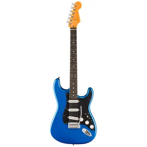 Fender Am Ultra II Strat HSS EB NBL