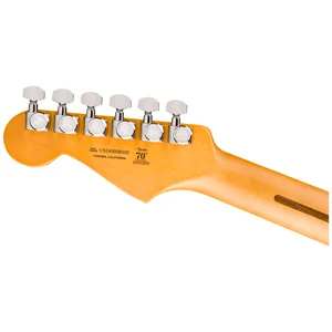 Fender Am Ultra II Strat HSS EB NBL