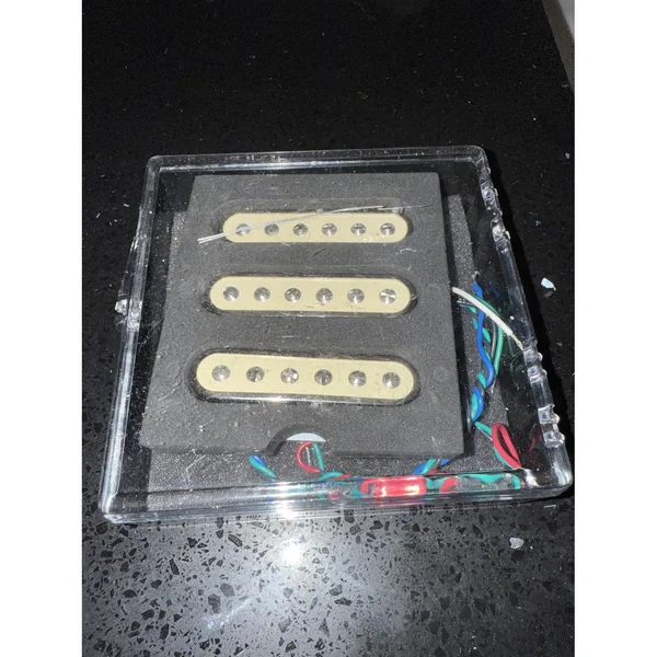 Fender CuNiFe Strat Pickup Set VW