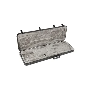 Fender Deluxe Molded Bass Case