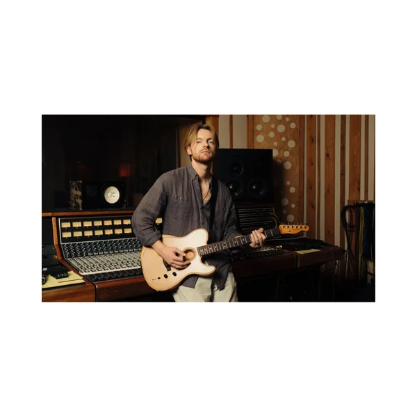 Fender Finneas Acous Tele CPF RW CF