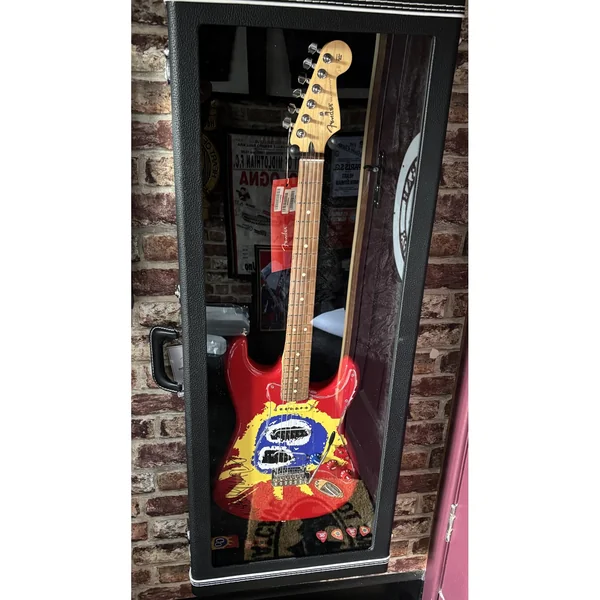 Fender Guitar Display Case BK