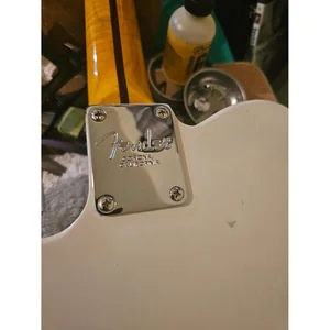 Fender NeckPlate Corona 4 Hole