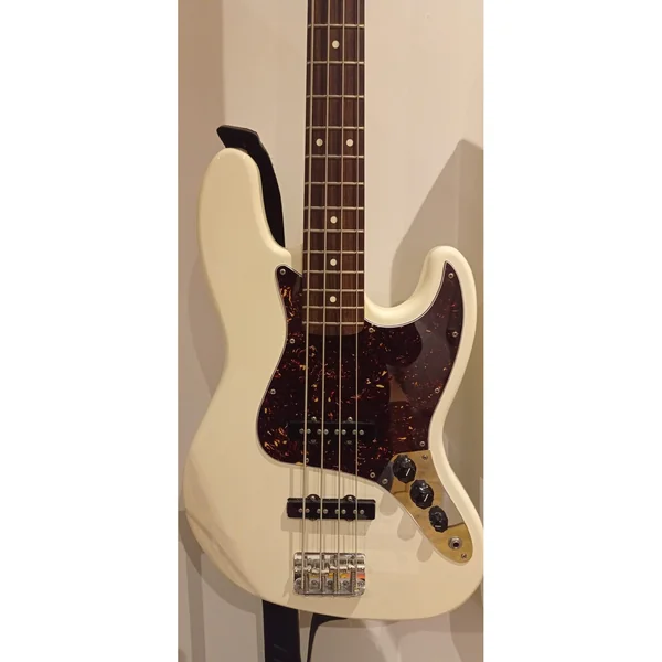 Fender Pickguard J-Bass