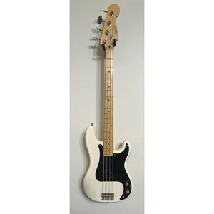 Fender Pickguard P-Bass BK