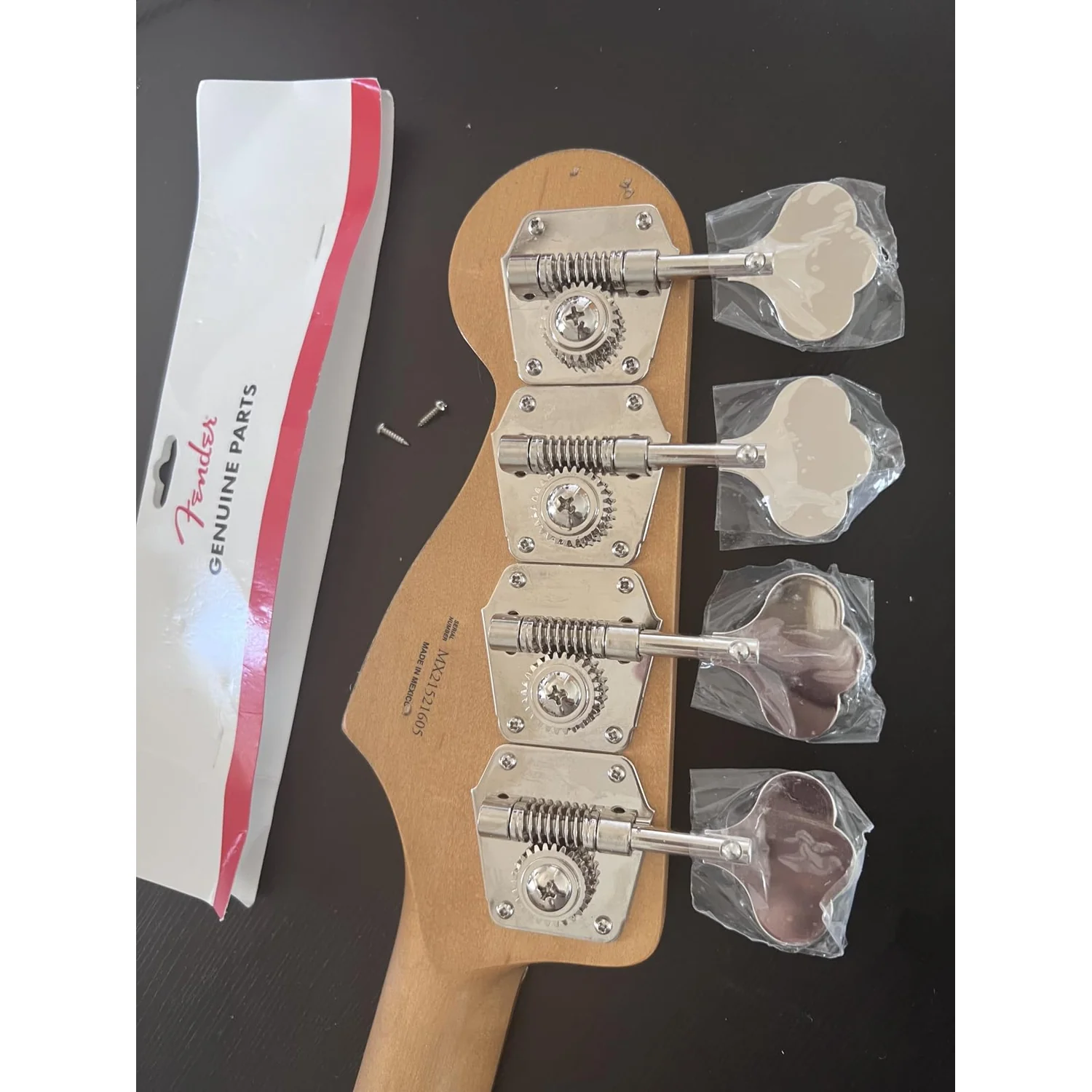 Fender Pure Vintage Bass Machine Head