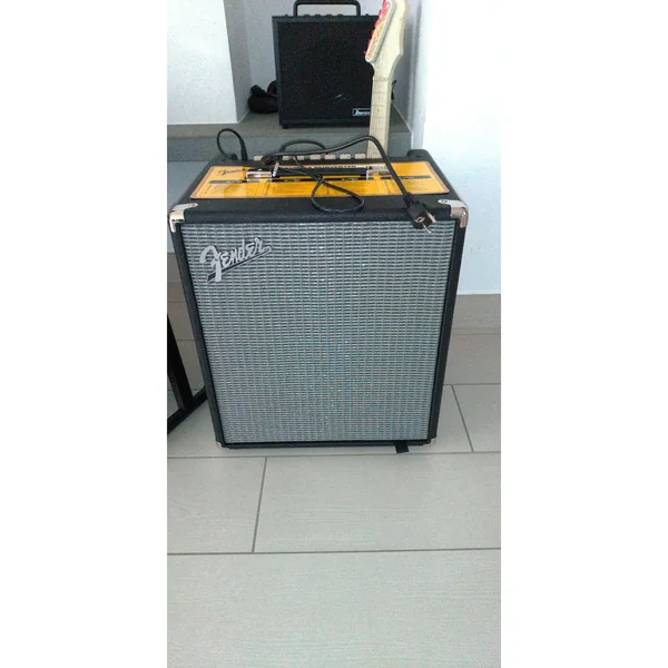 Fender Rumble 100 V3