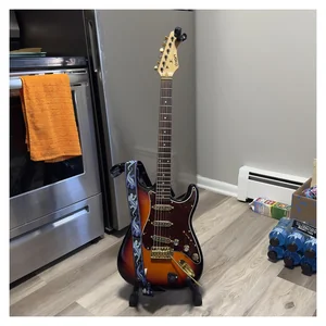 Fender Strat Pickguard Shell SSS