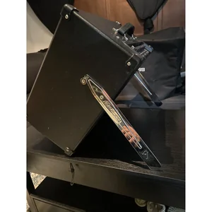 Fender Tilt Back Legs 14"
