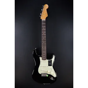 Fender Vintera III E 60s Strat BLK
