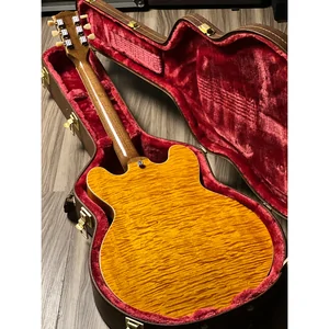 Gibson ES-335 Figured Honey Amber
