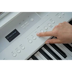 Kawai ES-520 W Deluxe Bundle