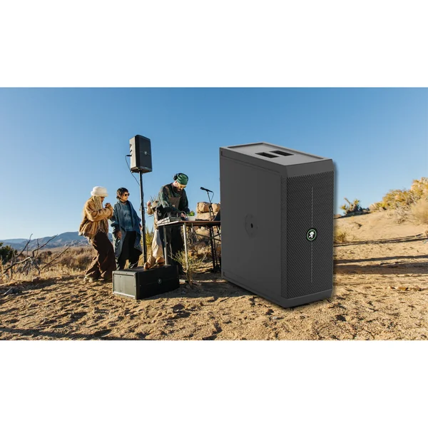 Mackie Thump Go Power Bundle