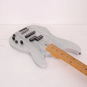 Marcus Miller P6-4 Sandblasted Inca Silver