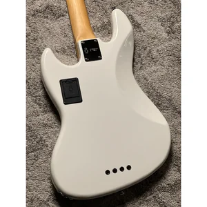 Marcus Miller V3 4 New Gen Antique White