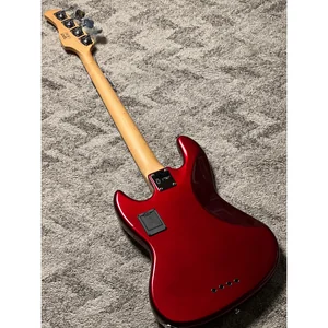 Marcus Miller V3 4 New Gen Candy Apple Red