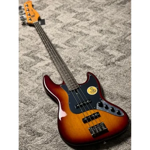 Marcus Miller V3 4 New Gen Tobacco Sunburst