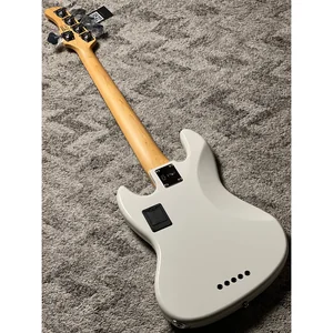 Marcus Miller V3 5 New Gen Antique White